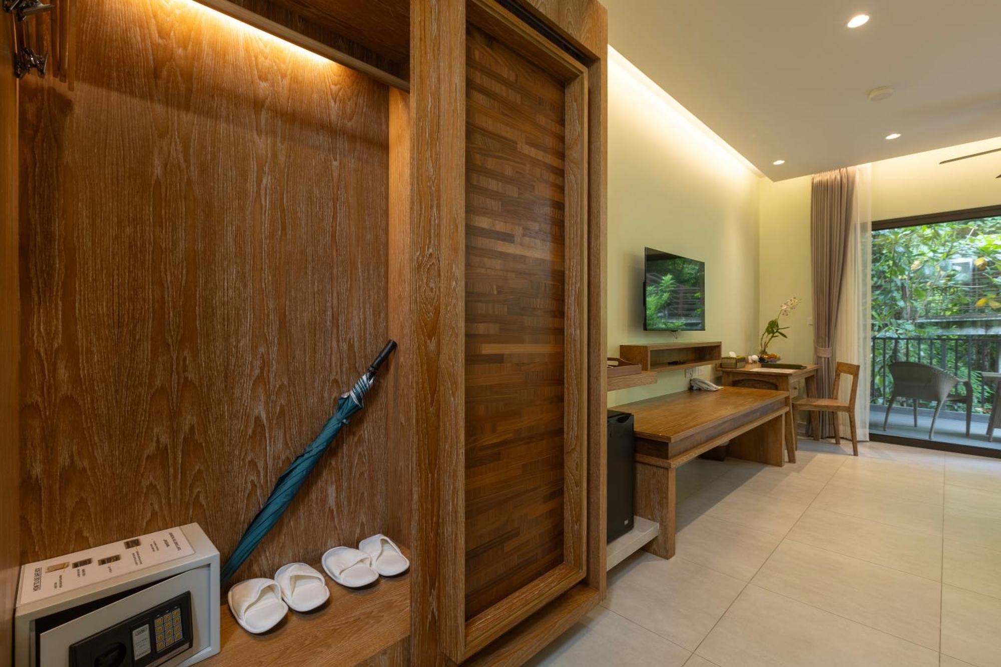Khaolak Wanaburee Resort - Sha Extra Plus Khao Lak Ngoại thất bức ảnh