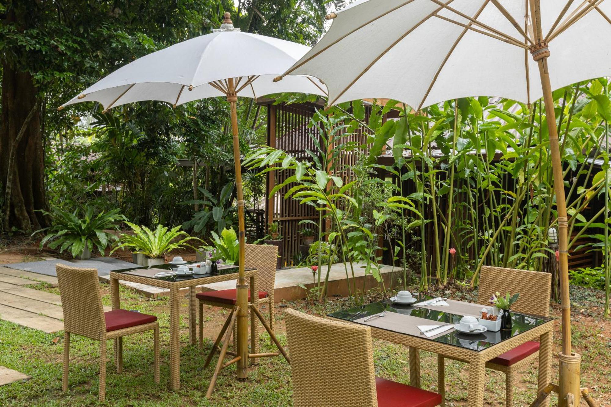 Khaolak Wanaburee Resort - Sha Extra Plus Khao Lak Ngoại thất bức ảnh